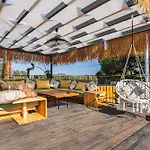 Villa Casa Chameleon *