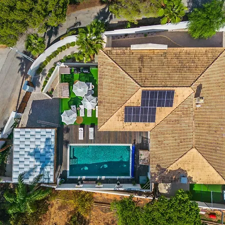 Casa Chameleon
